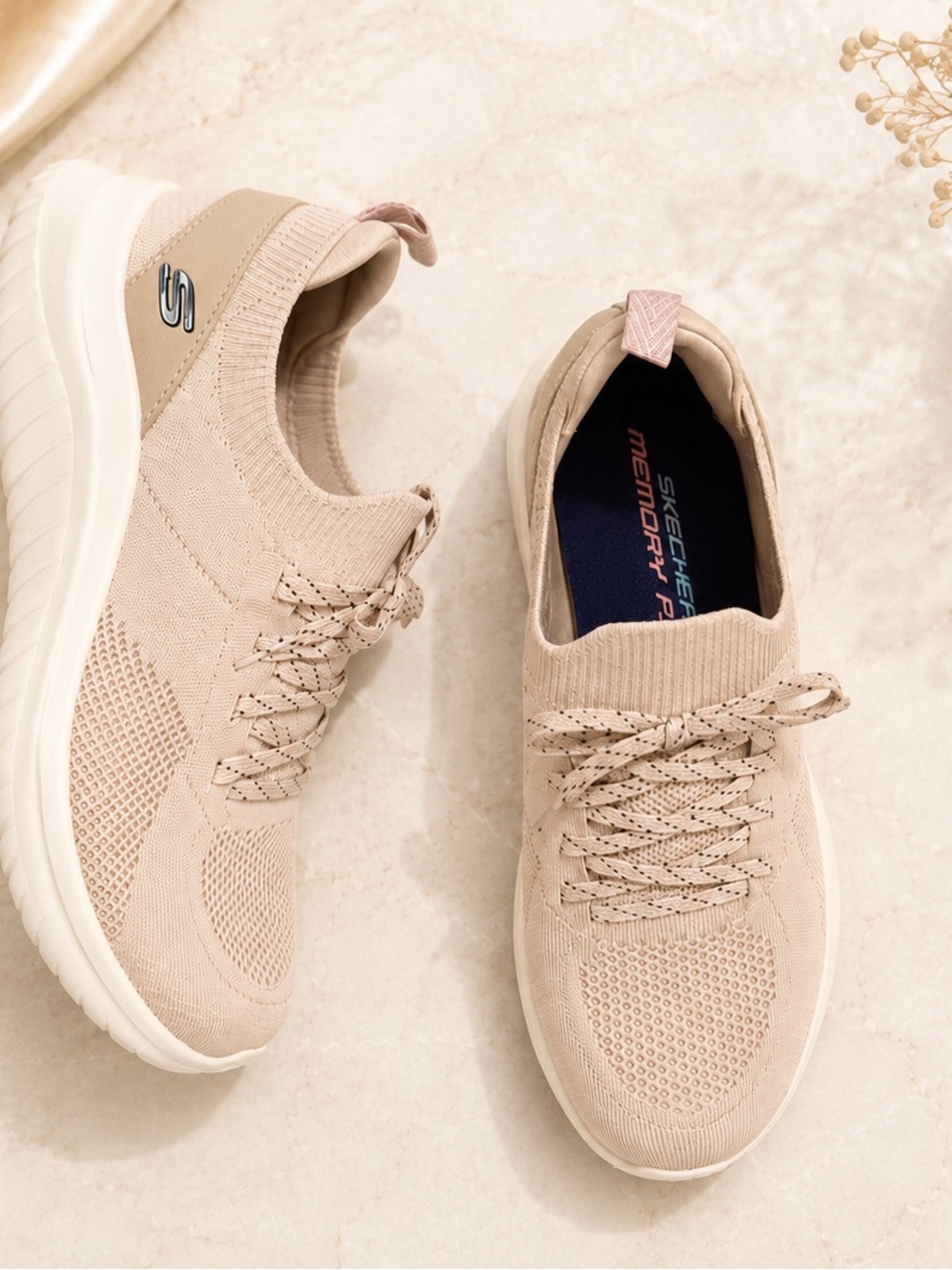 Skechers Women's Beige Knit Lace-Up Slip-On Sneaker NWOT - Picture 8 of 8